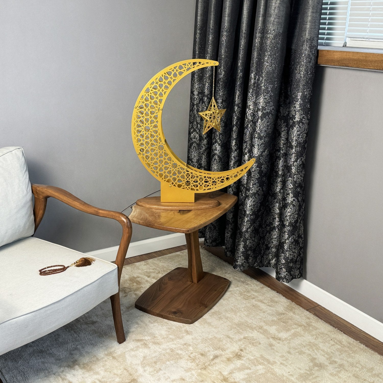 muslim-gift-metal-crescent-star-ramadan-decor-gold-islamic-elegance-home-shukranislamicarts