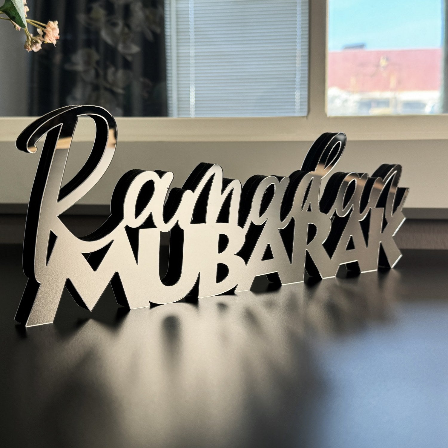 minimalist-ramadan-mubarak-written-decor-islamic-tabletop-stylish-eid-shukranislamicarts