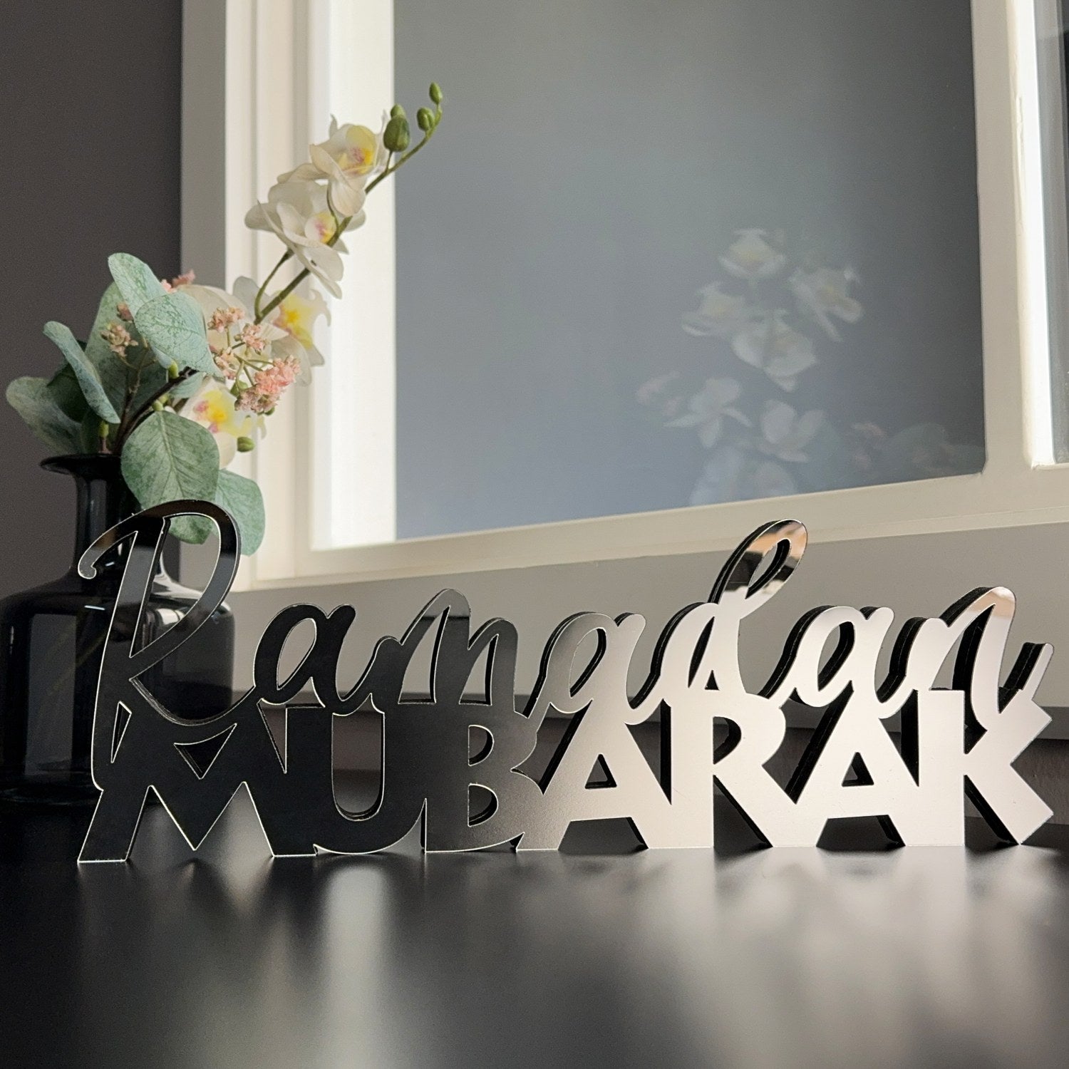 ramadan-mubarak-written-islamic-tabletop-decor-celebratory-home-accent-shukranislamicarts