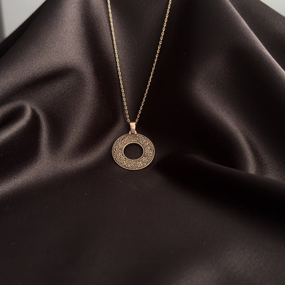 islamic-jewelry-surah-nur-verse-35-islamic-necklace-18k-gold-pendant-on-925-silver-affordable-price-quality-craftsmanship-shukranislamicart